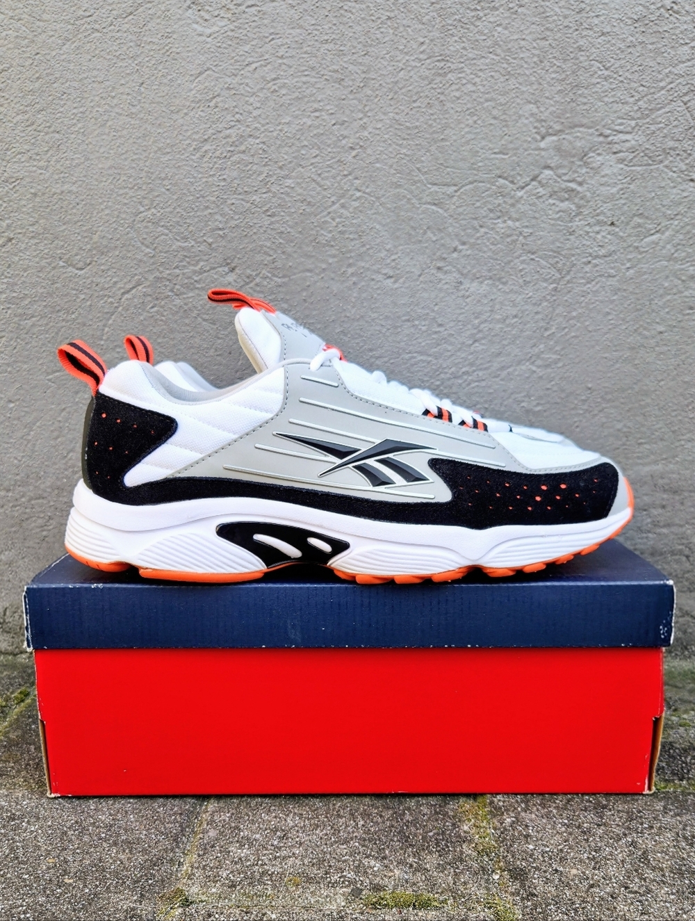 Reebok DMX 2200 Retro Mens Running Sneakers 10.5 New W/ Box